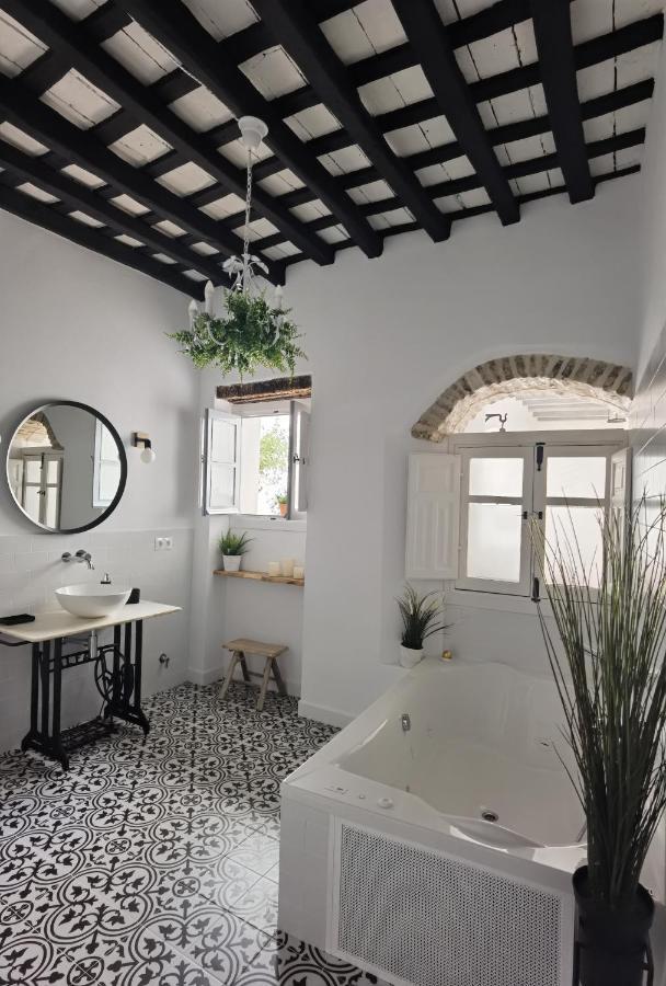 Casa Del Sacramento - Casita Con Encanto Medina-Sidonia Bagian luar foto